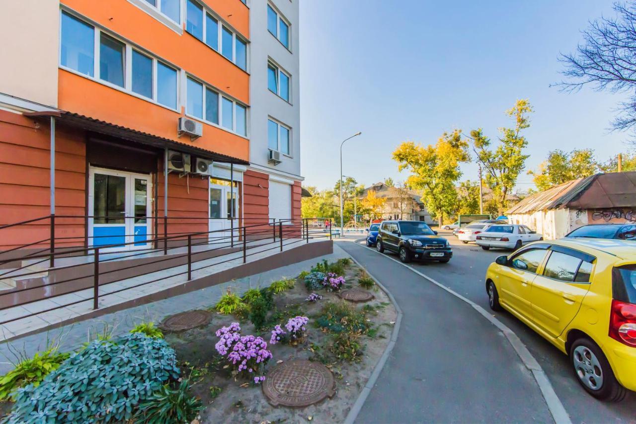 Super Comfort Flat For You Near The Metro. Київ Екстер'єр фото