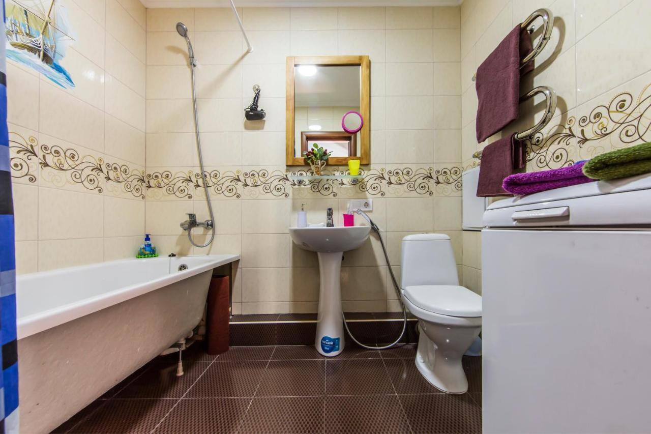 Super Comfort Flat For You Near The Metro. Київ Екстер'єр фото
